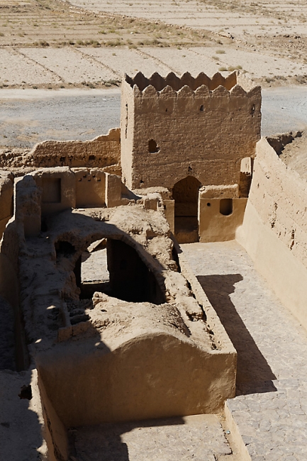 Mehriz-Caravanserail et fort de Saryazd-085